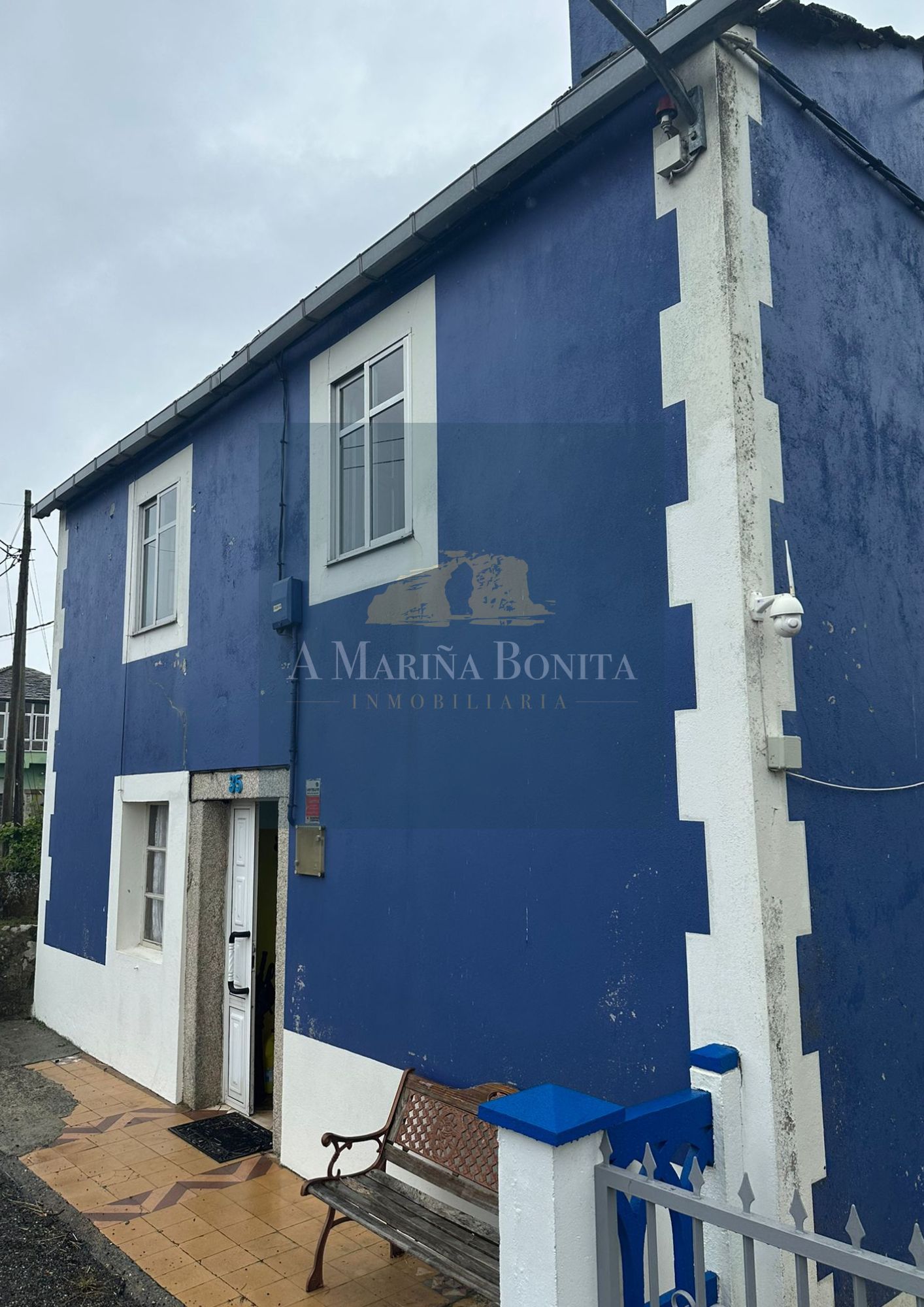 Venta de Casa con Terreno – Ideal para Reformar