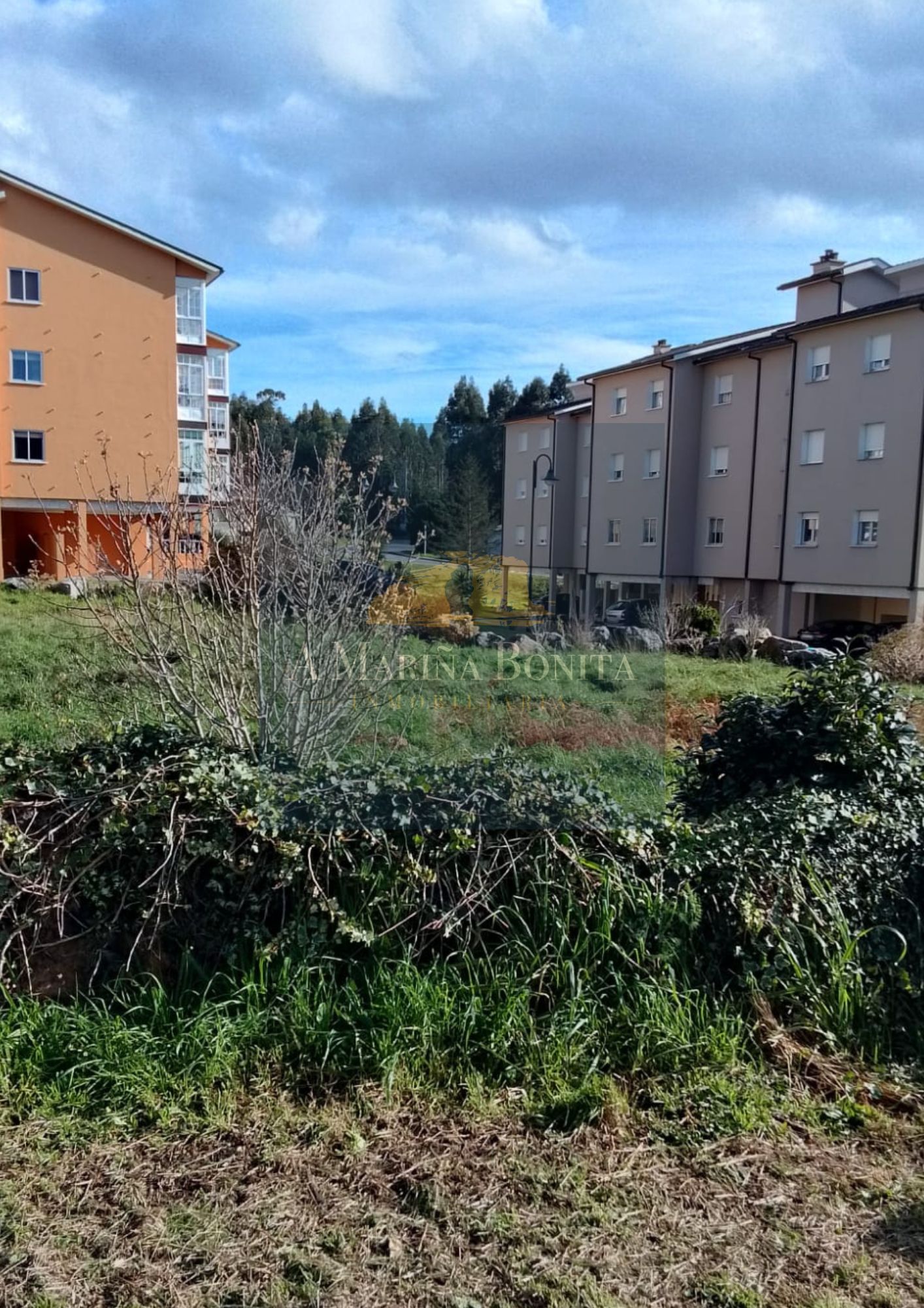 SE VENDE PARCELA EDIFICABLE