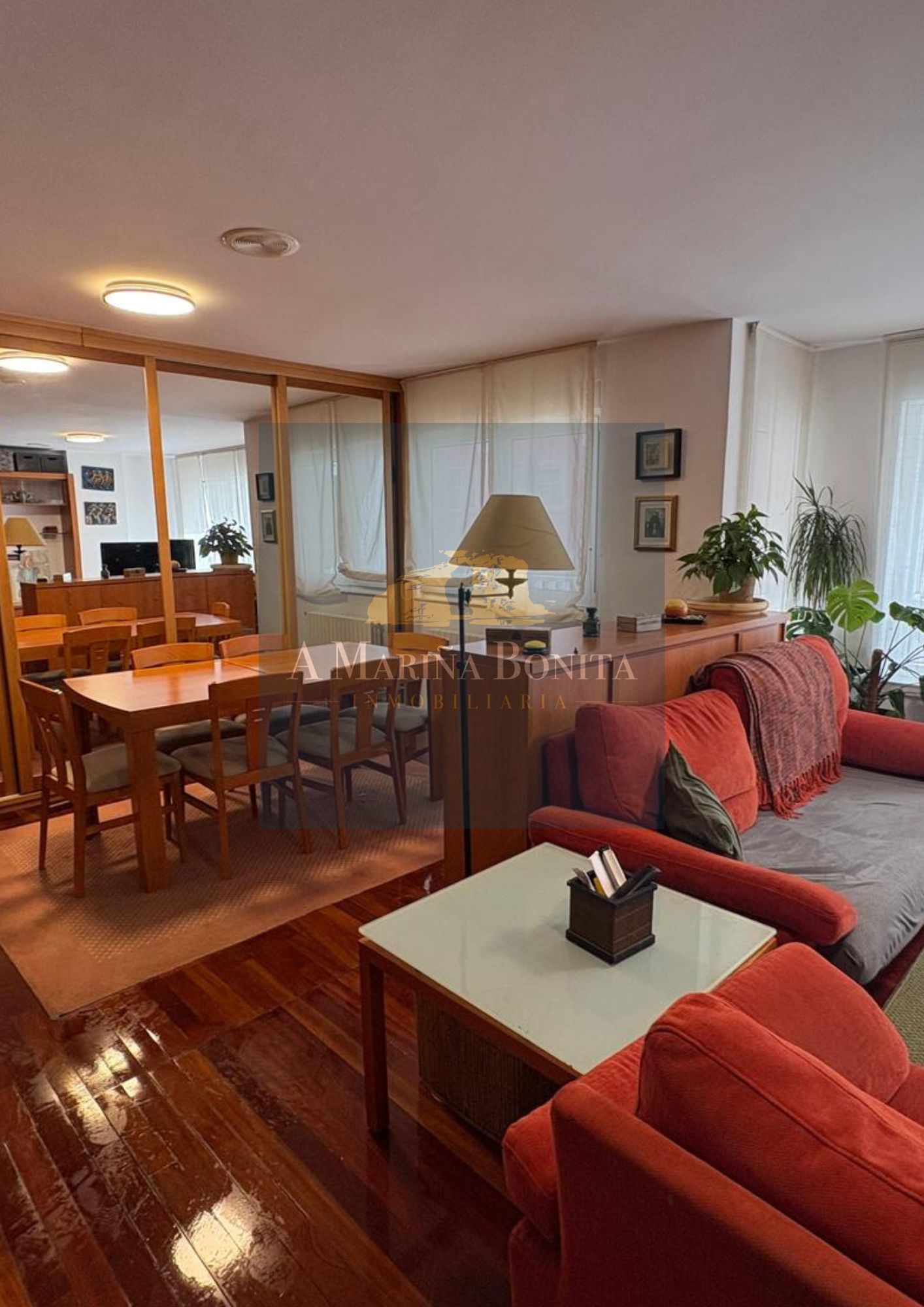 Amplio piso a 1 minuto del centro y de la estación intermodal – Excelente ubicación