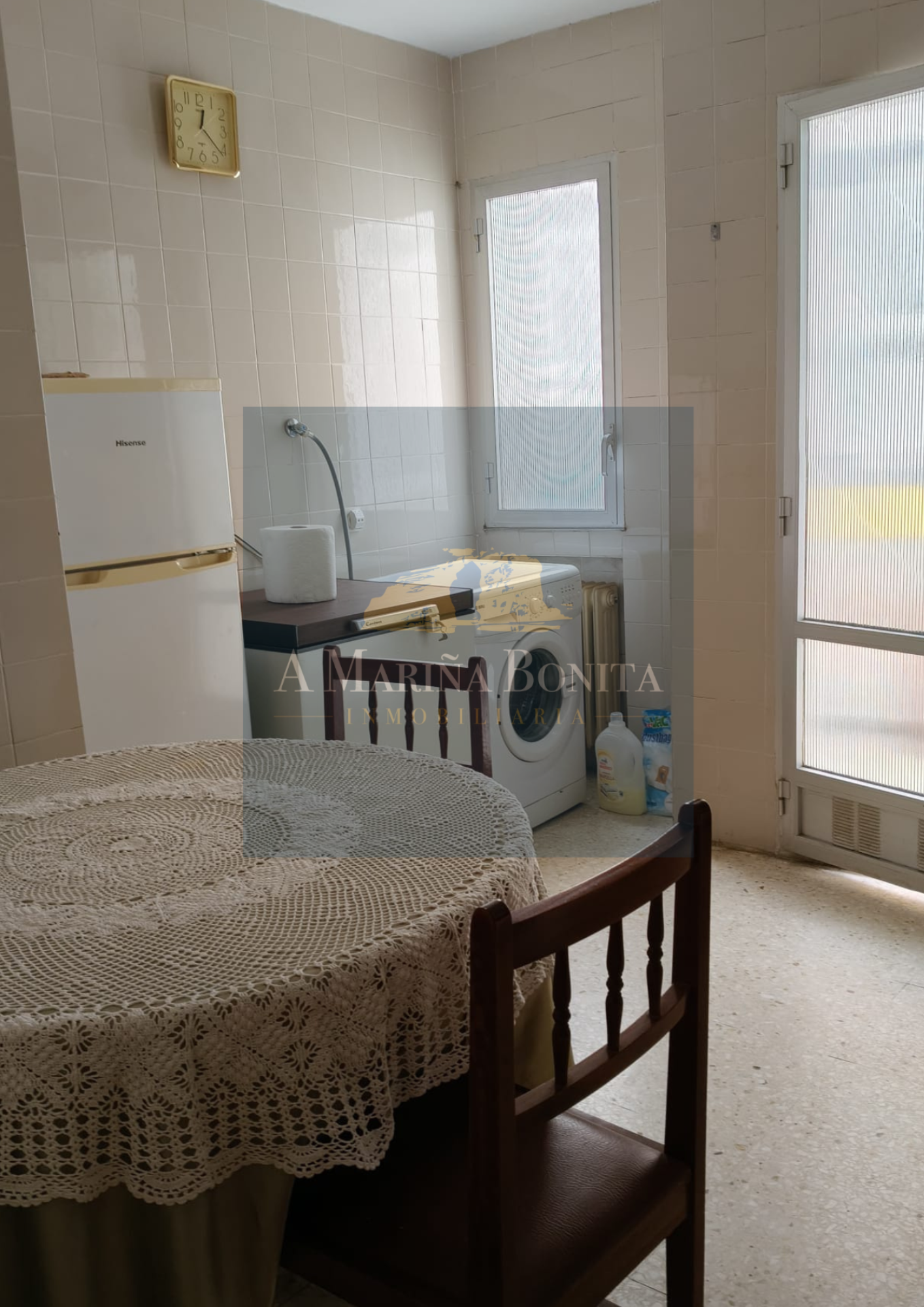 Se vende edificio completo con casa anexa