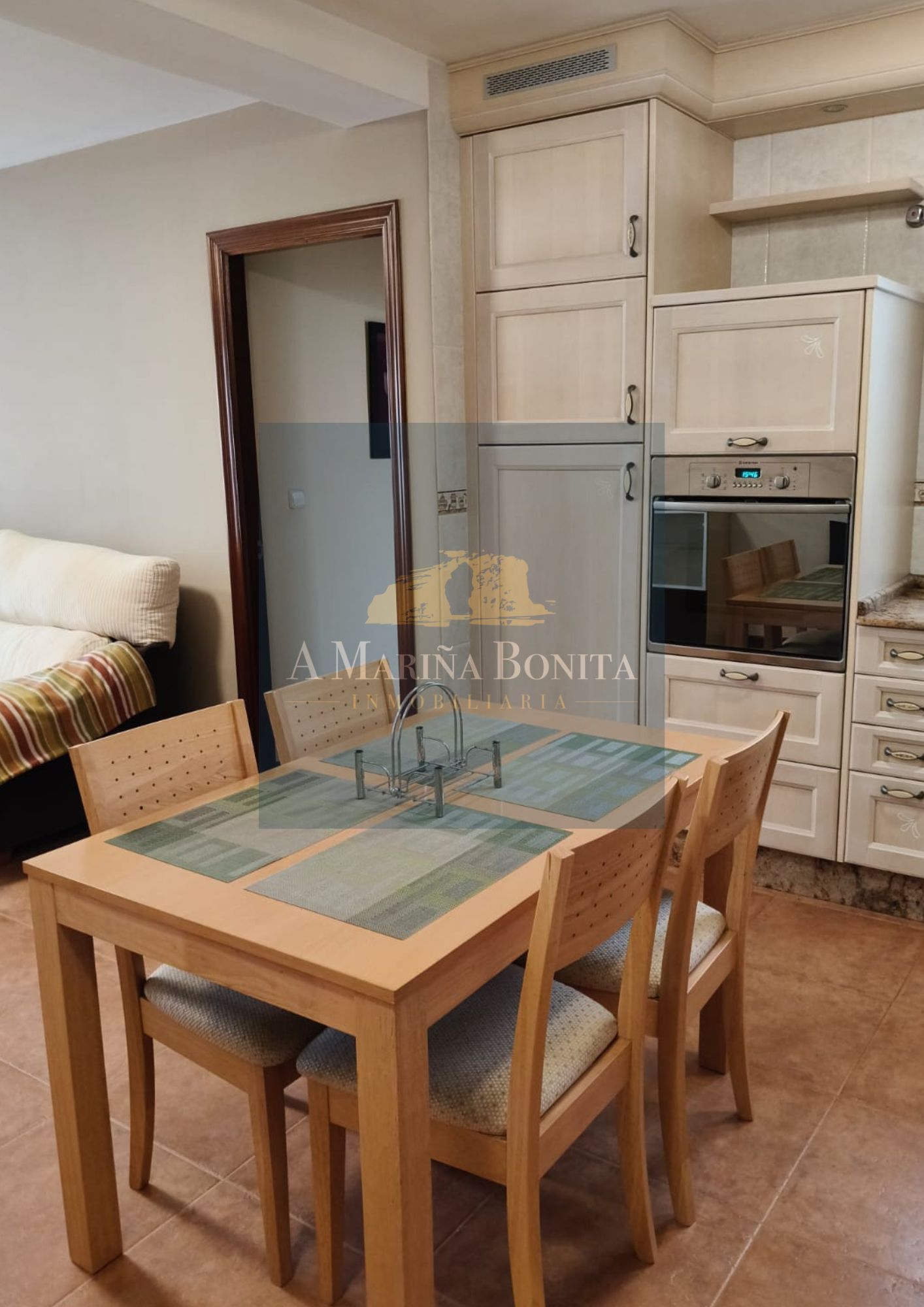 PISO EN VENTA EN BURELA – LUMINOSO, CON TERRAZA Y GARAJE